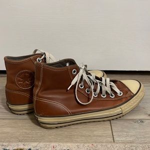 Brown leather Converse High-Tops